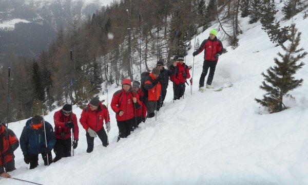 27.02.2016: Außervillgraten - Lawinenübung Gloderbach