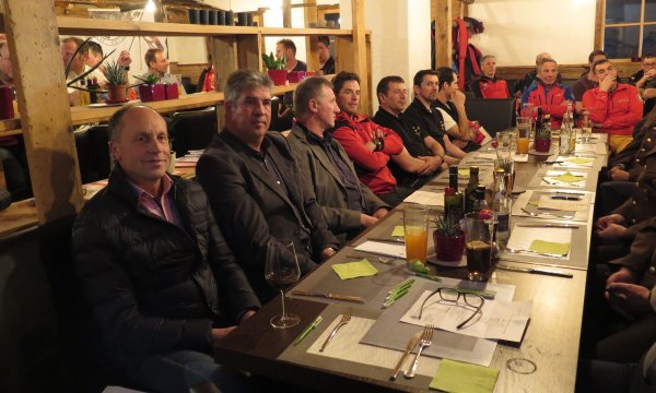 08.03.2019: Arnbach Puschtra Alm JHV